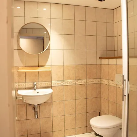 Morzine Central Apartment Chalet *